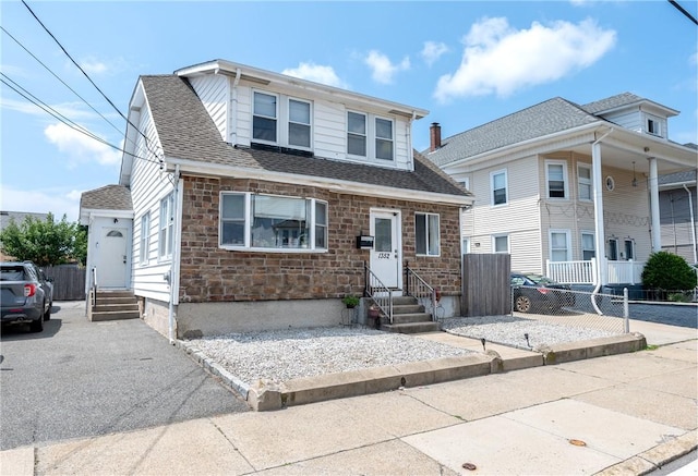 1352 Newport Ave, Pawtucket, RI 02861 - photo 1