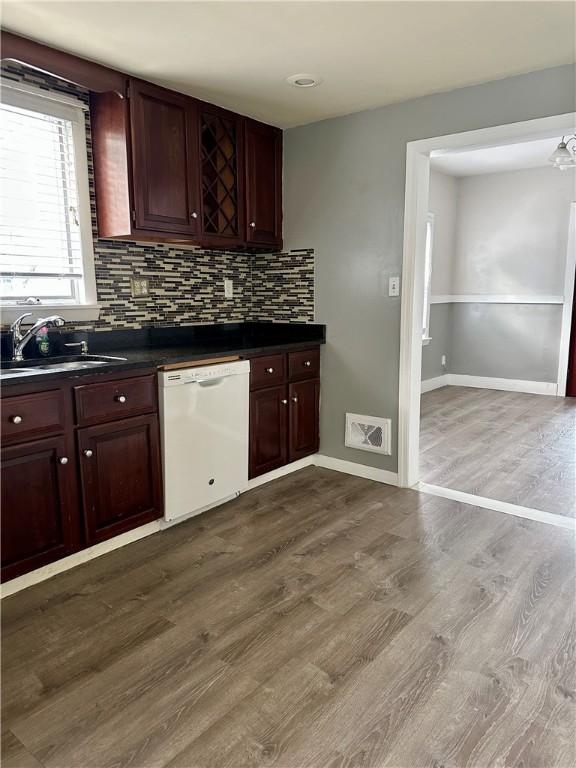 539 Tidewater Dr, Warwick, RI 02889 - photo 11