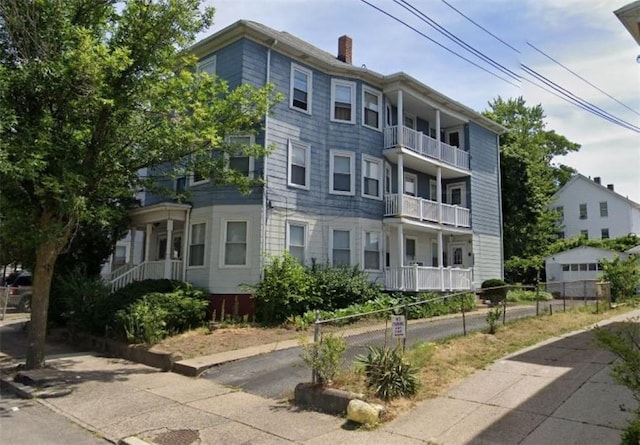 92 Darling St, Central Falls, RI 02863 - photo 1