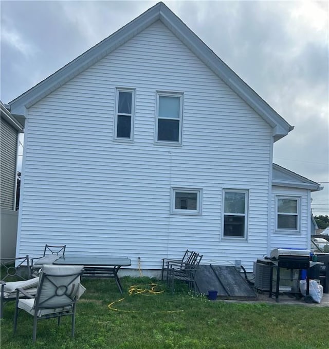 37 Julian St, Pawtucket, RI 02861 - photo 19