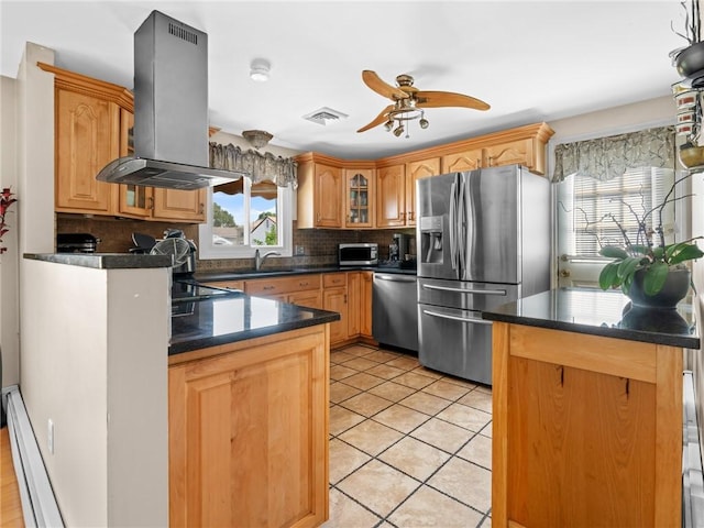 80 Capwell Ave, Woonsocket, RI 02895 - photo 4