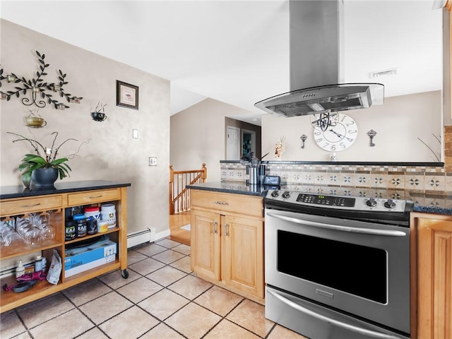 80 Capwell Ave, Woonsocket, RI 02895 - photo 6