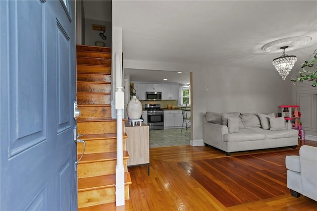 70 Palm Blvd, Warwick, RI 02888 - photo 6