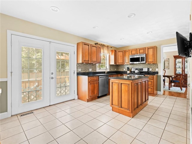 22 Aumond St, Cranston, RI 02905 - photo 14