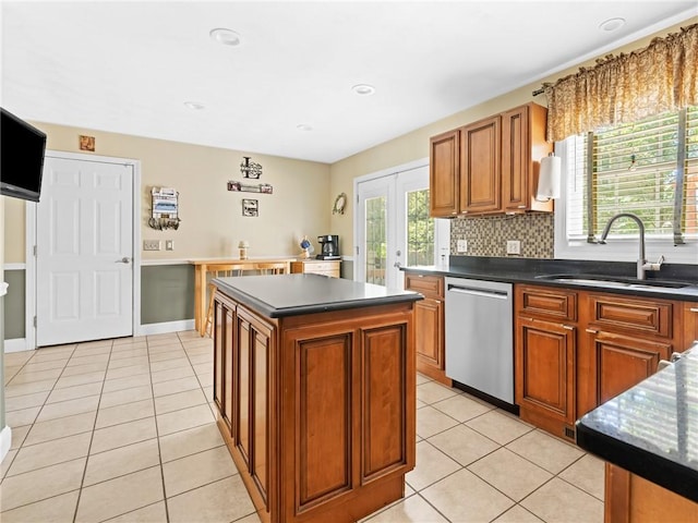 22 Aumond St, Cranston, RI 02905 - photo 17