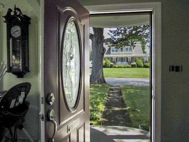 147 Glen Rd, Woonsocket, RI 02895 - photo 3