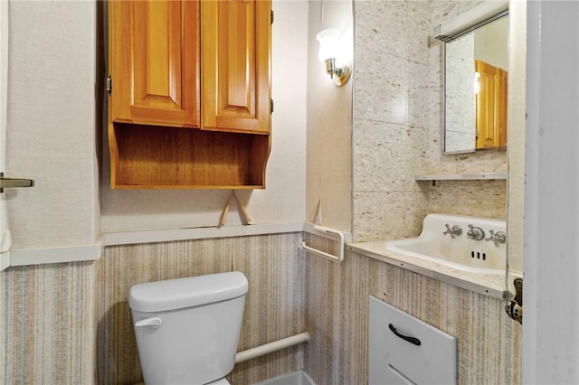 61 Pine St, Woonsocket, RI 02895 - photo 31