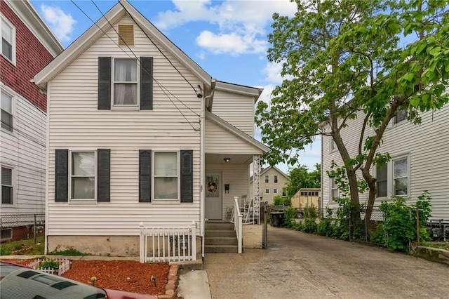 47 Bloomingdale Ave, Pawtucket, RI 02860 - photo 1