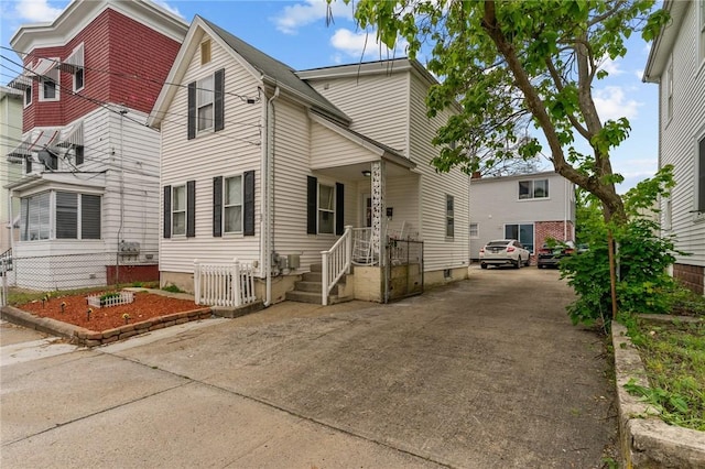 47 Bloomingdale Ave, Pawtucket, RI 02860 - photo 2