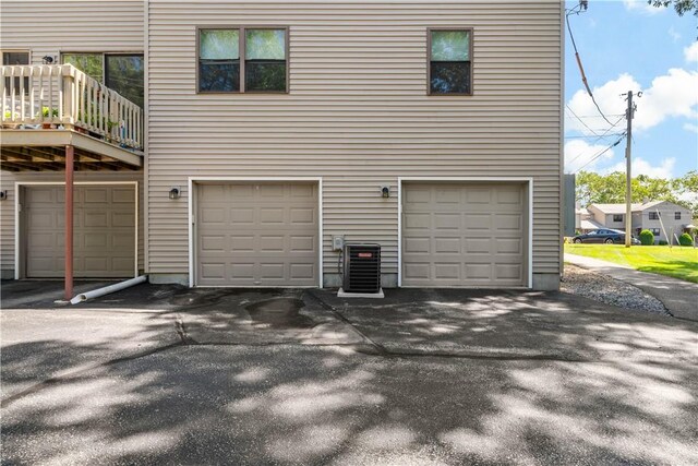 801 Pinewood Dr, Smithfield, RI 02917 - photo 28