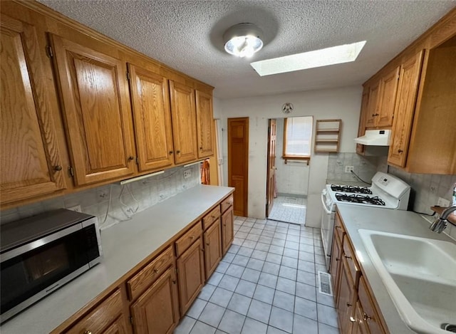 42 Leigh St, Warwick, RI 02889 - photo 5