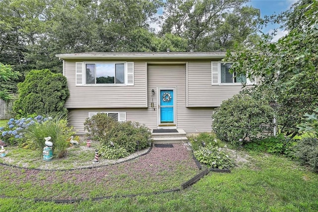 16 Jennifer Ln, Coventry, RI 02816 - photo 1