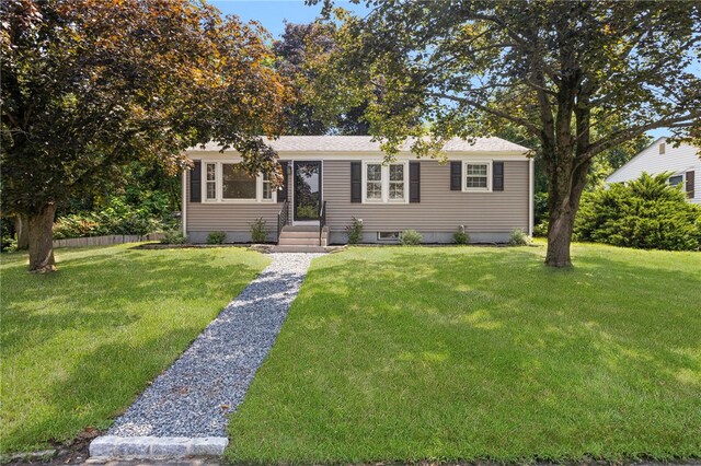 71 Waycross Dr, Warwick, RI 02888 - photo 1