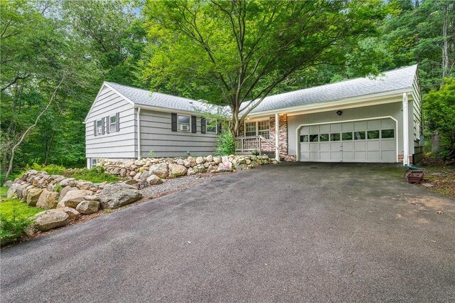 325 Shady Hill Dr, East Greenwich, RI 02818 - photo 1
