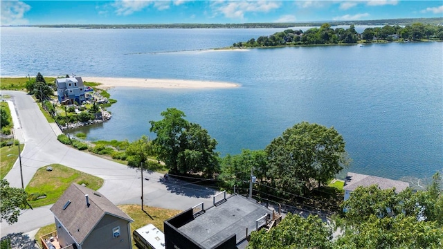 388 Sea View Dr, Warwick, RI 02889 - photo 2