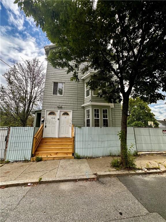 13 Esten St, Providence, RI 02908 - photo 1