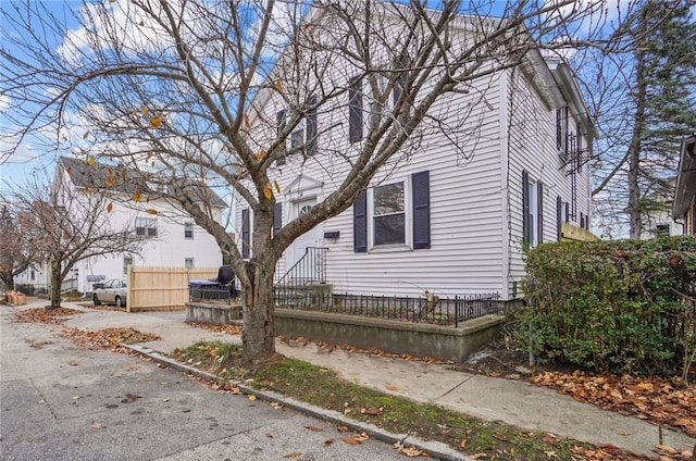 92 Parnell St, Providence, RI 02909 - photo 2