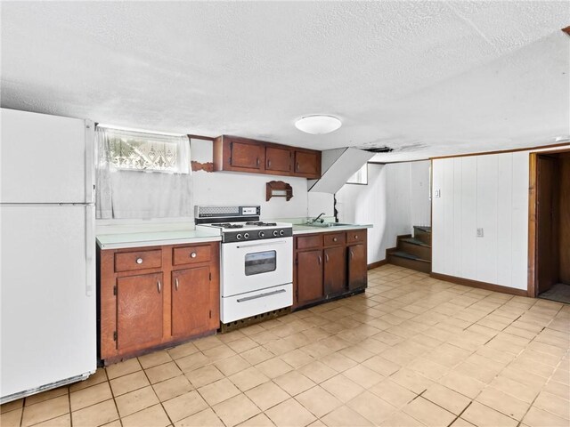 240 Power St, Providence, RI 02906 - photo 18
