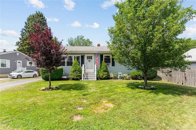 17 Linwood Dr, Coventry, RI 02816 - photo 2