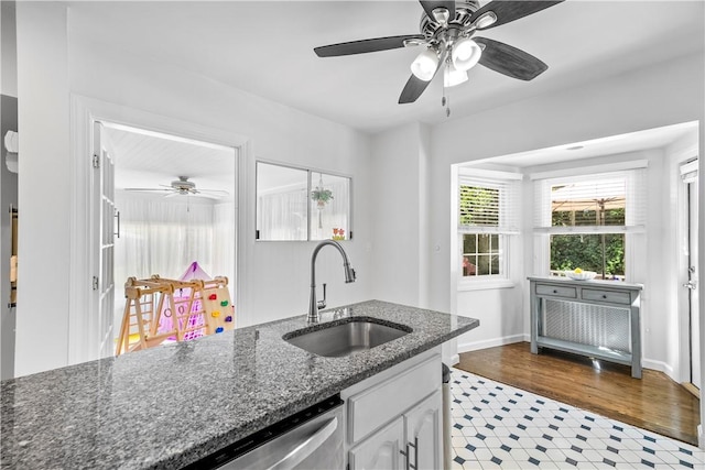 43 Dartmouth Ave, East Providence, RI 02915 - photo 23