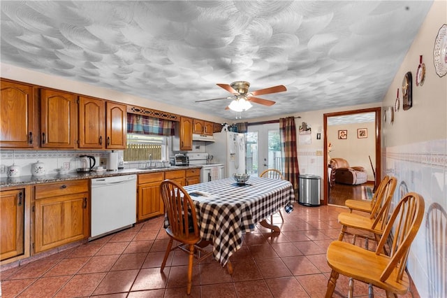 350 School St, Pawtucket, RI 02860 - photo 13