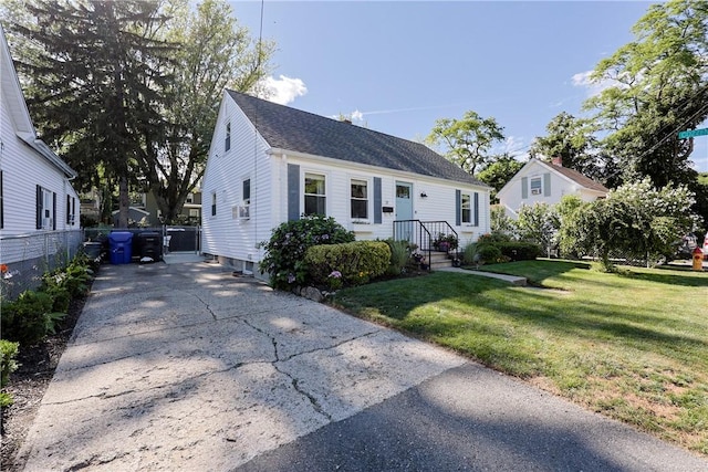 33 Providence Ave, East Providence, RI 02915 - photo 2