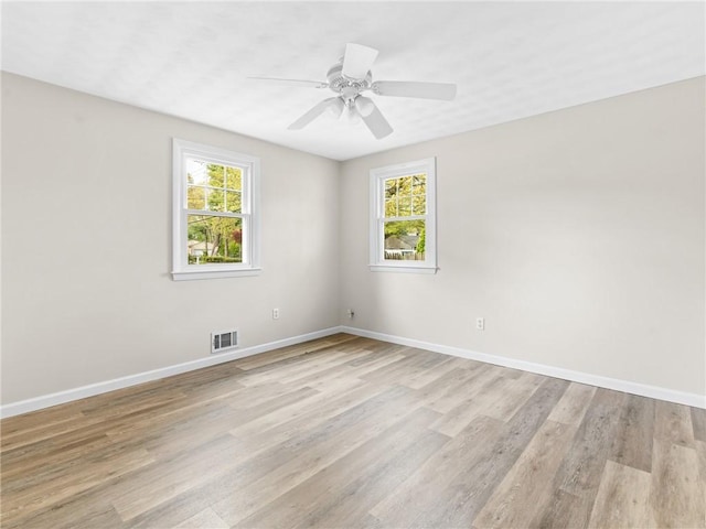 4 Ellsworth St, Warwick, RI 02886 - photo 17