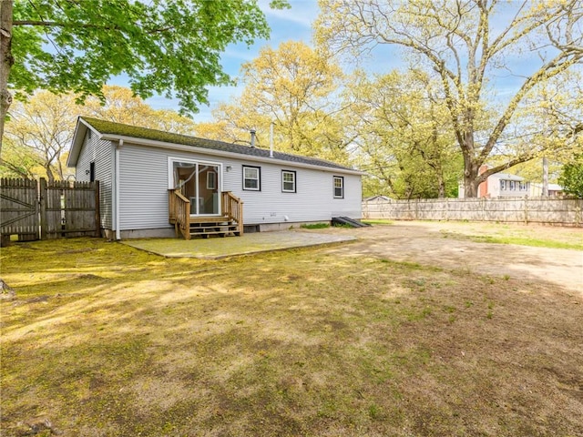 4 Ellsworth St, Warwick, RI 02886 - photo 26