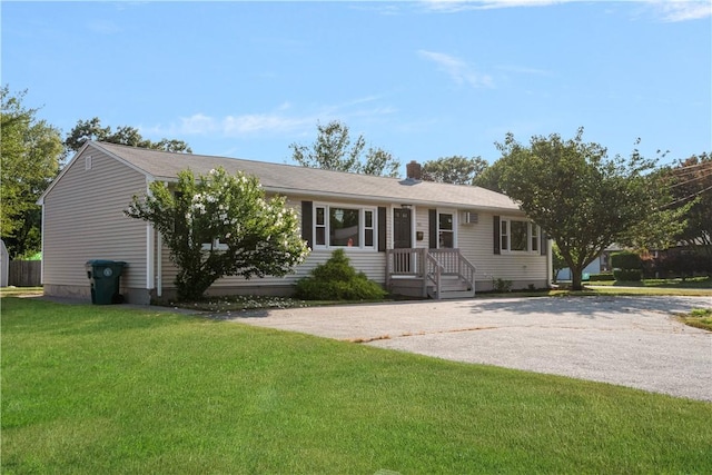 591 W Shore Rd, Warwick, RI 02889 - photo 1