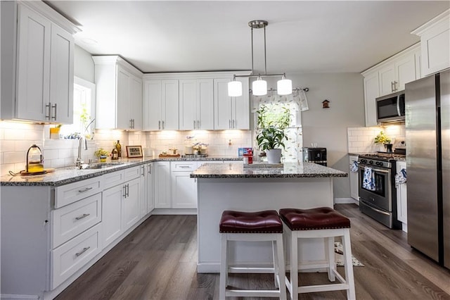 266 Auburn St, Cranston, RI 02910 - photo 6