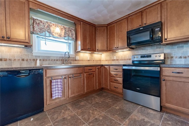 88 Beaufort St, Providence, RI 02908 - photo 33