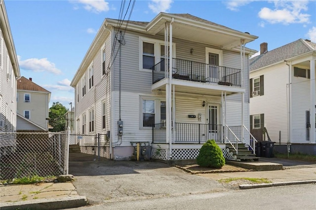 87 Columbine Ave, Pawtucket, RI 02861 - photo 4