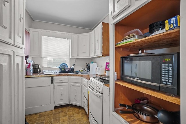 87 Columbine Ave, Pawtucket, RI 02861 - photo 17