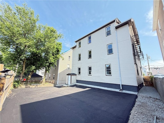 93 Laban St, Providence, RI 02909 - photo 4