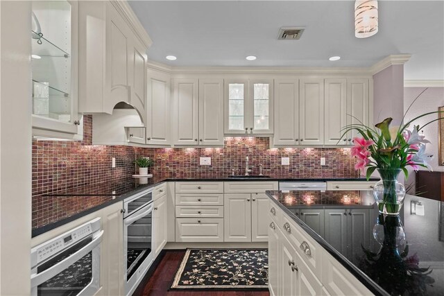 111 Harrison Ave Unit B4, Newport, RI 02840 - photo 13