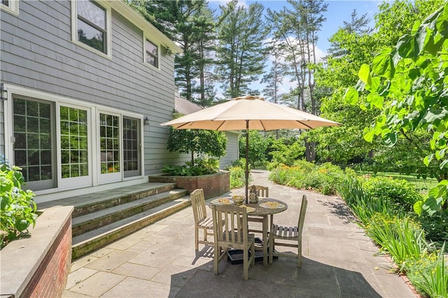 237 Highland Ave, Warwick, RI 02886 - photo 8