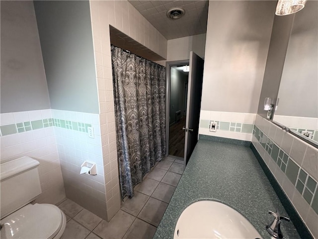 25 Maplecrest Dr, Smithfield, RI 02828 - photo 17