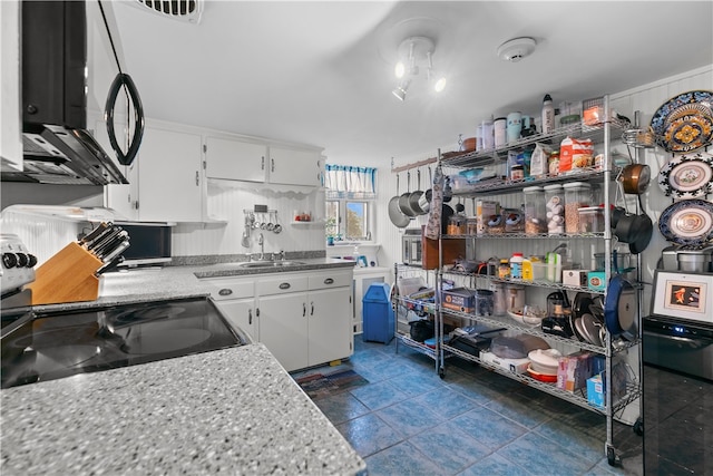 718 Bellevue Ave Unit 5, Newport, RI 02840 - photo 20