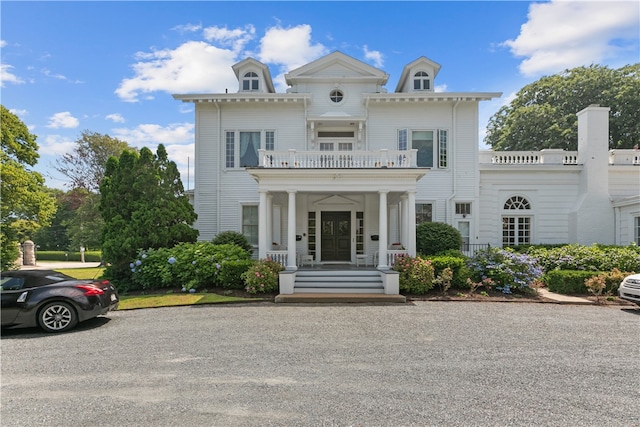 718 Bellevue Ave Unit 5, Newport, RI 02840 - photo 1
