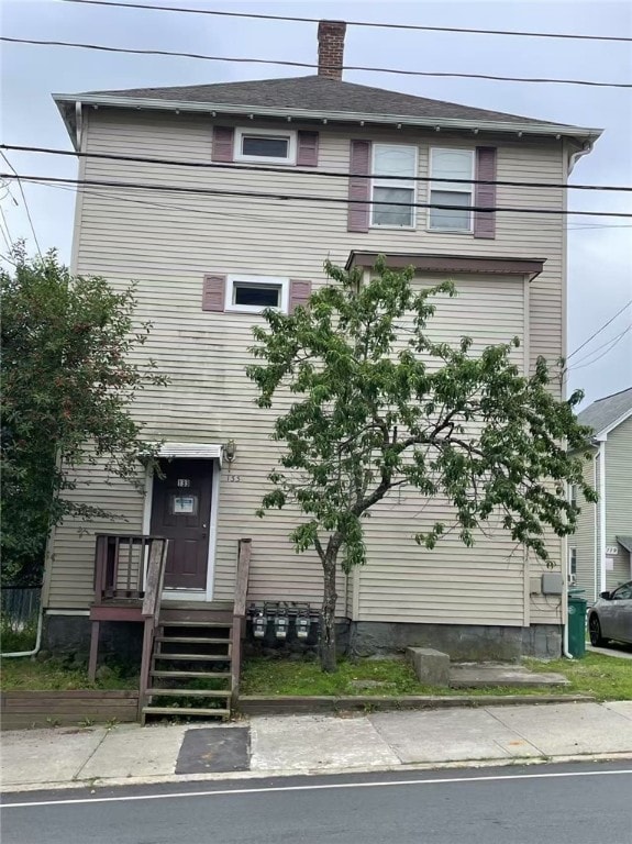133 E School St, Woonsocket, RI 02895 - photo 1