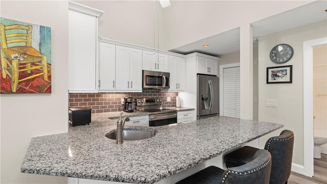 993 Williamsburg Cir, Warwick, RI 02886 - photo 8
