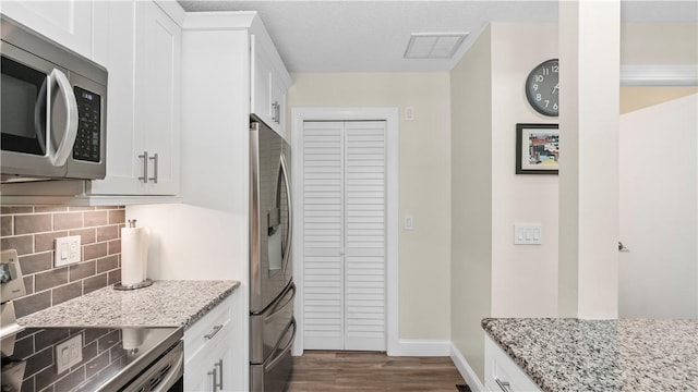993 Williamsburg Cir, Warwick, RI 02886 - photo 9