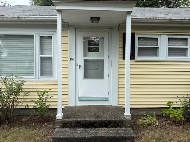 86 Maplecrest Dr, Pawtucket, RI 02861 - photo 2