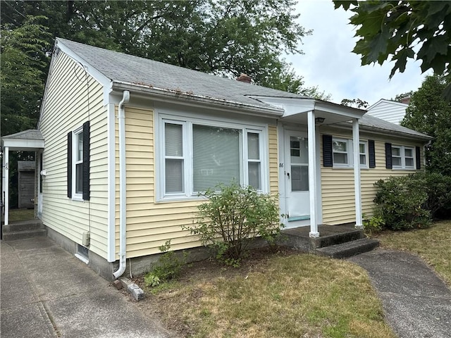 86 Maplecrest Dr, Pawtucket, RI 02861 - photo 1