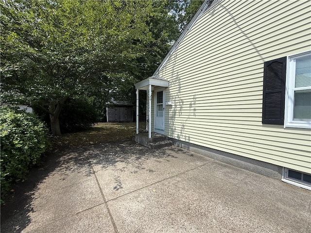 86 Maplecrest Dr, Pawtucket, RI 02861 - photo 3