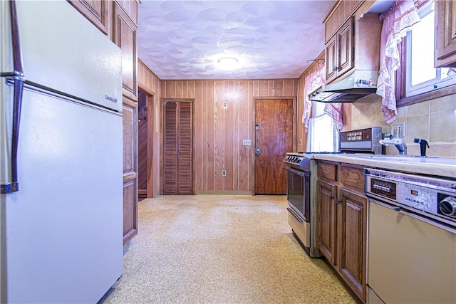 52 Bristol Ave, East Providence, RI 02915 - photo 8