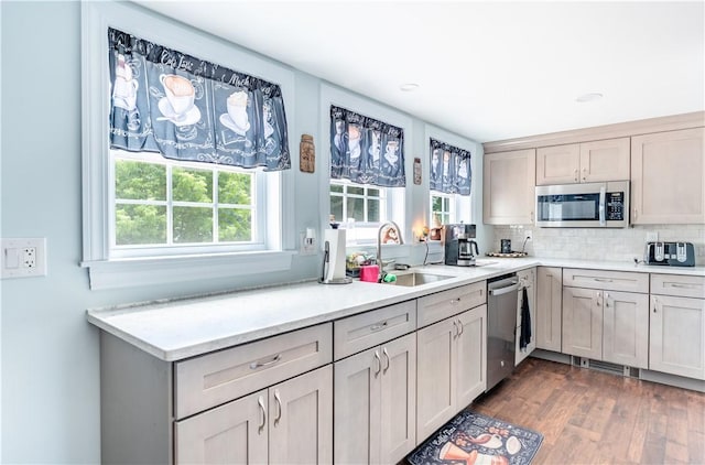 52 Planet Ave, East Providence, RI 02915 - photo 4