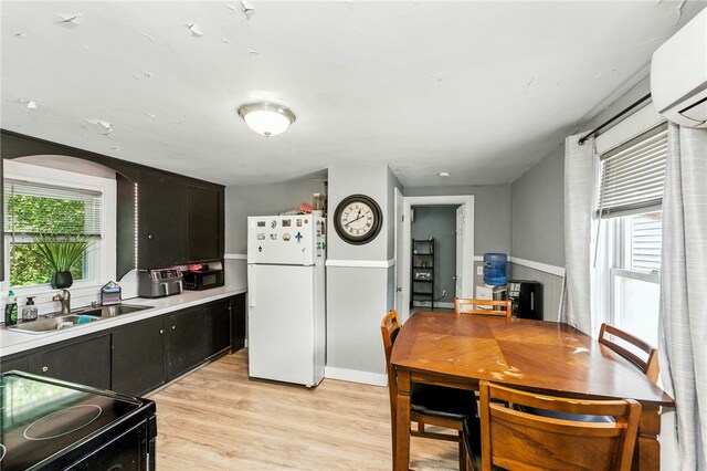 907 Main St, West Warwick, RI 02893 - photo 33