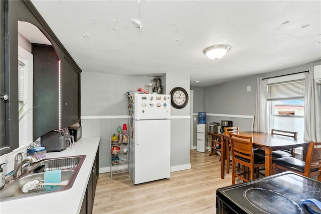907 Main St, West Warwick, RI 02893 - photo 34