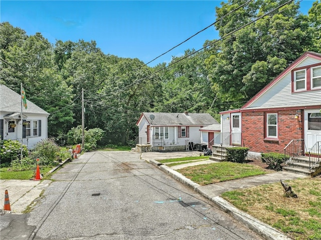 907 Main St, West Warwick, RI 02893 - photo 2